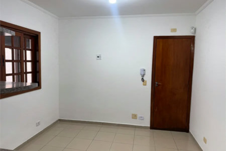 Sobrado à venda ou para alugar com 3 suítes em Vila Sônia, São Paulo, SP