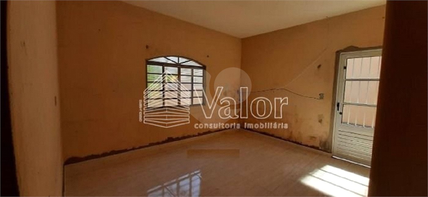 Casa térrea para venda na Vila Carmem .