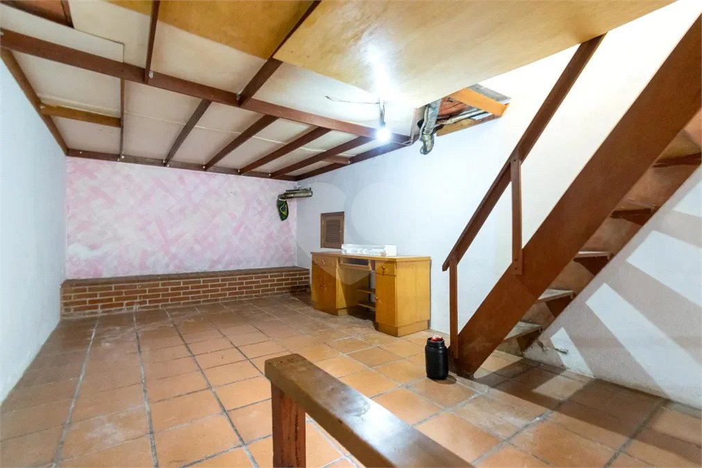 Casa à venda com 200m², 4 quartos e 2 vagas