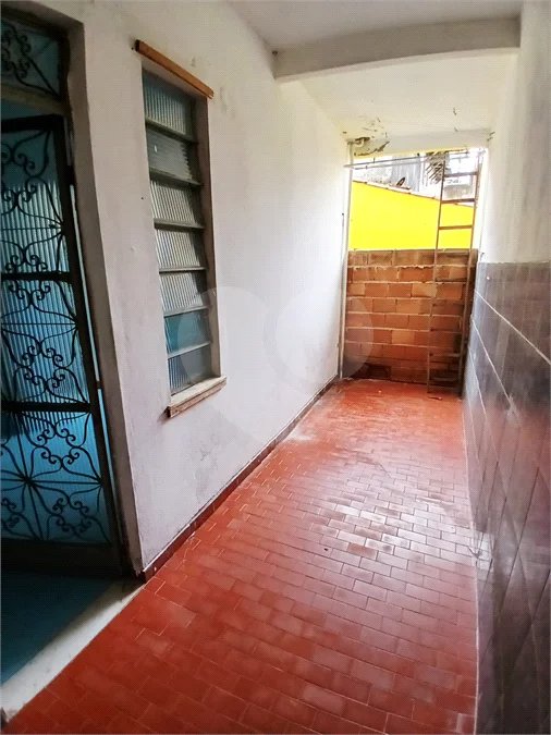 CASA Á VENDA EM SANTÍSSIMO ,ESTRADA DA POSSE ..