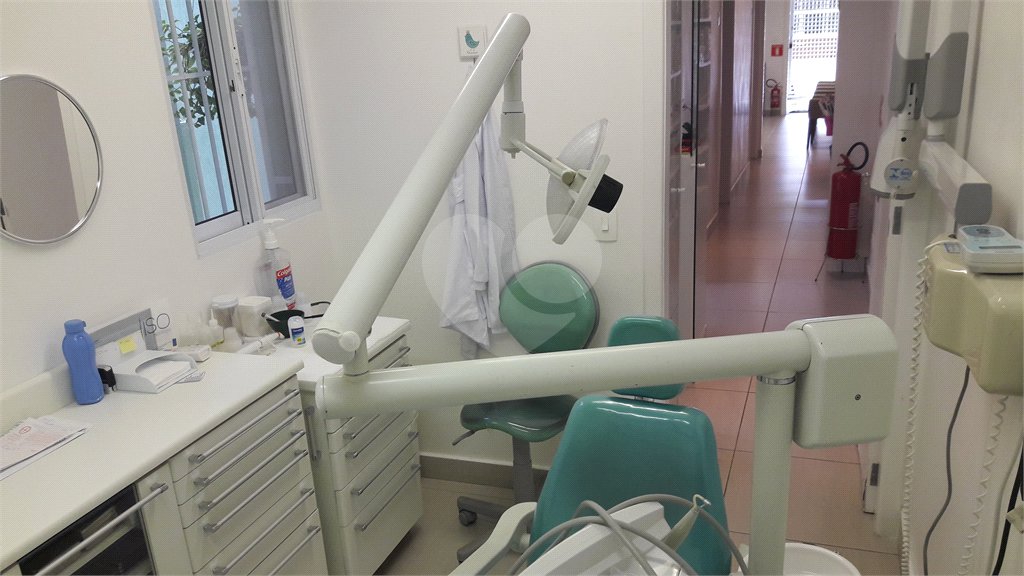 Sobrado à venda com 5 quartos em Chácara Santo Antônio (zona Sul), São Paulo, SP