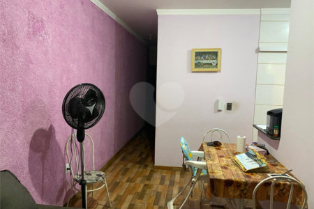 Vende-se casa no Jardim Paulistano 02 dormitórios