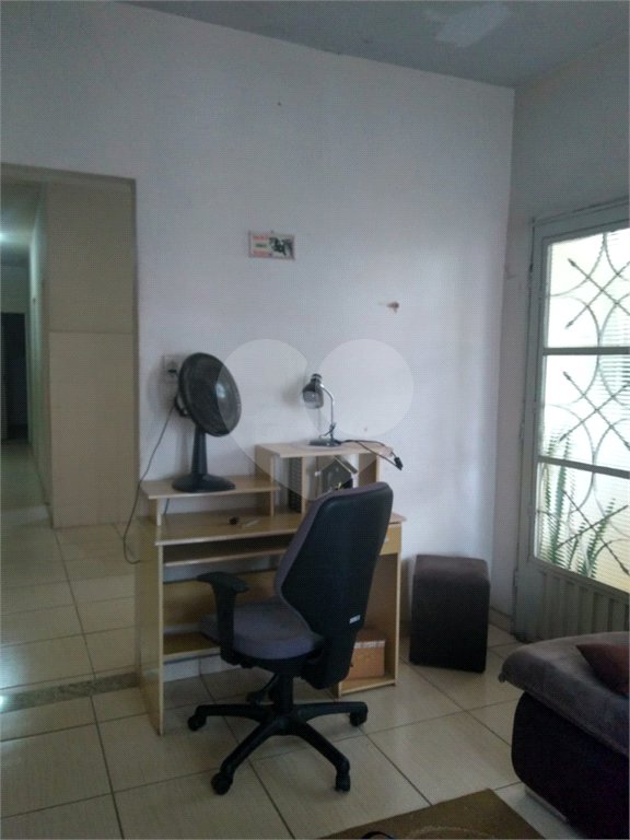 Casa na Avenida Maranhão