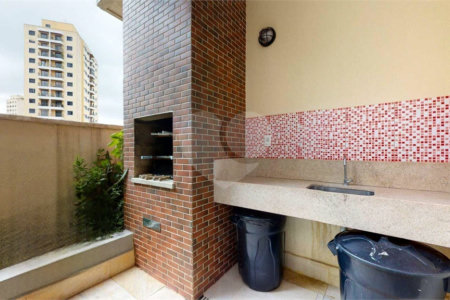 Apartamento à venda Bela Vista, 38m², andar alto, 1 dormitório, 1 vaga, lazer, porteira fechada