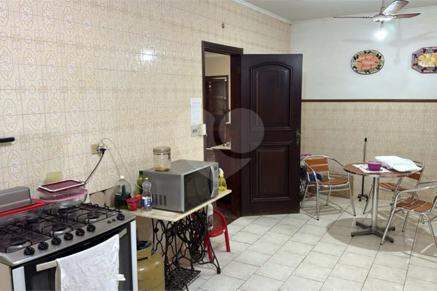 Chácara no Unileste, com espaço para eventos e cozinha industrial, na modalidade porteira fechada,