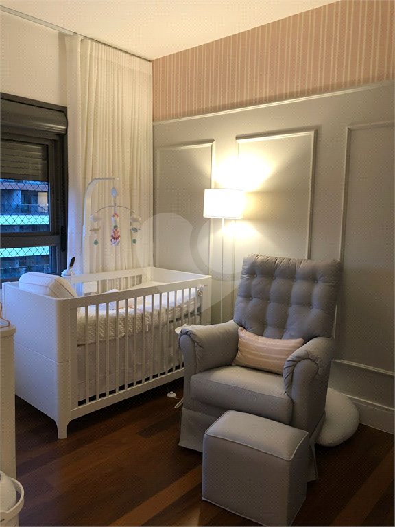 Apartamento á venda - Brooklin