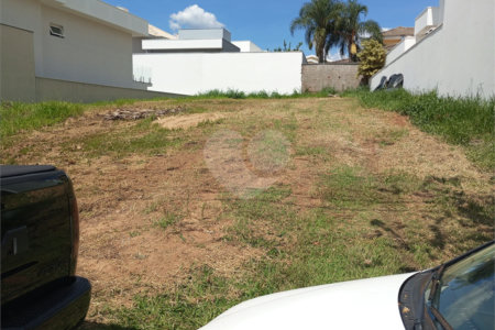 Terreno para venda no condomínio de alto padrão DAMHA II
