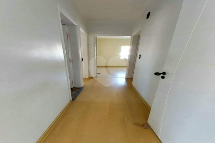 Apartamento de 03 dormitórios. Agende uma visita.