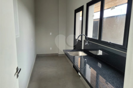 CASA A VENDA NO CONDOMINIO RESERVA RUDÁ COM PISCINA, 3 SUÍTES, 2 VAGAS, SÃO JOSÉ DOS CAMPOS/SP.