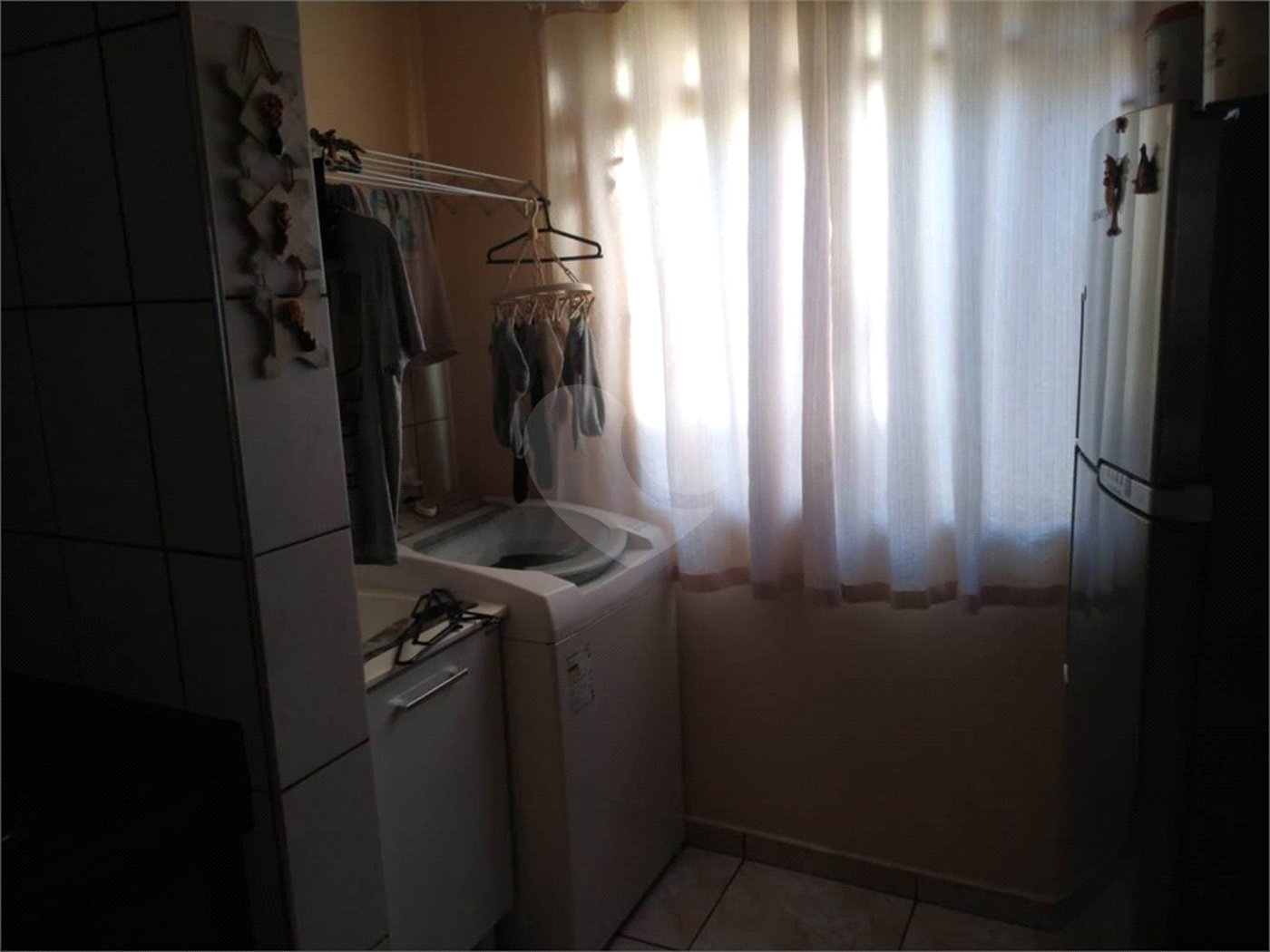 Apartamento no Condomínio Residencial Jardim das Torres.