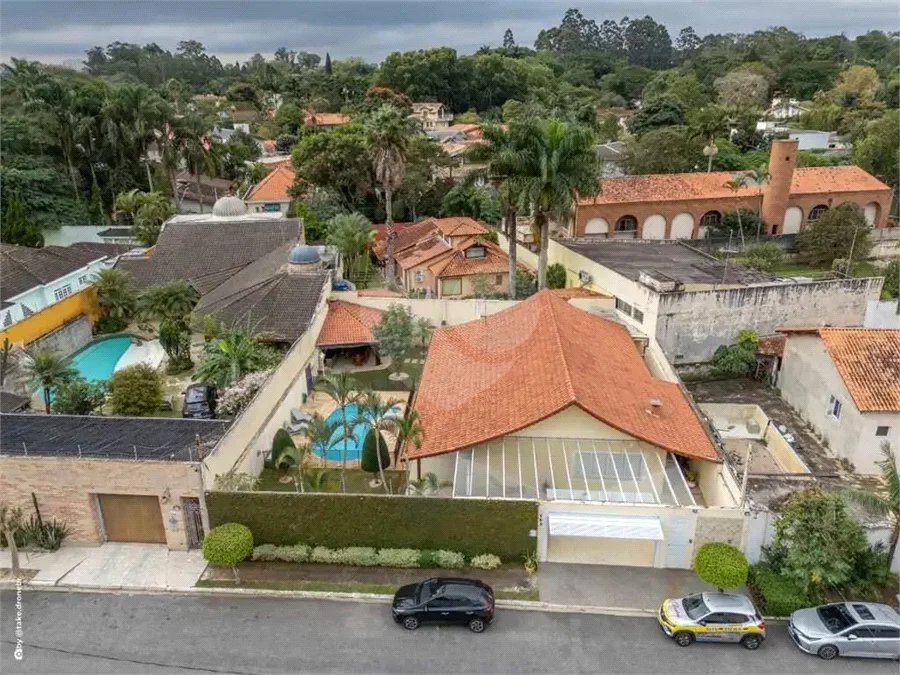 Casa Térrea à venda com 3 quartos, sendo 1 suíte, em Interlagos, São Paulo, SP