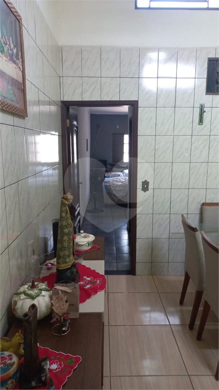 Casa à Venda no Jardim Hikare