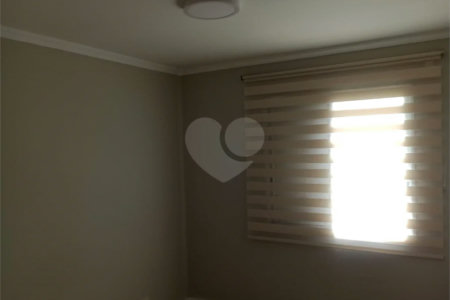Apartamento à venda no Jabaquara com 2 quartos e 1 vaga