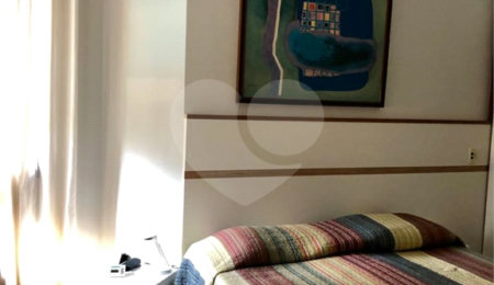Apartamento à venda com 4 quartos, sendo 2 suítes,  em Vila Mariana, São Paulo, SP