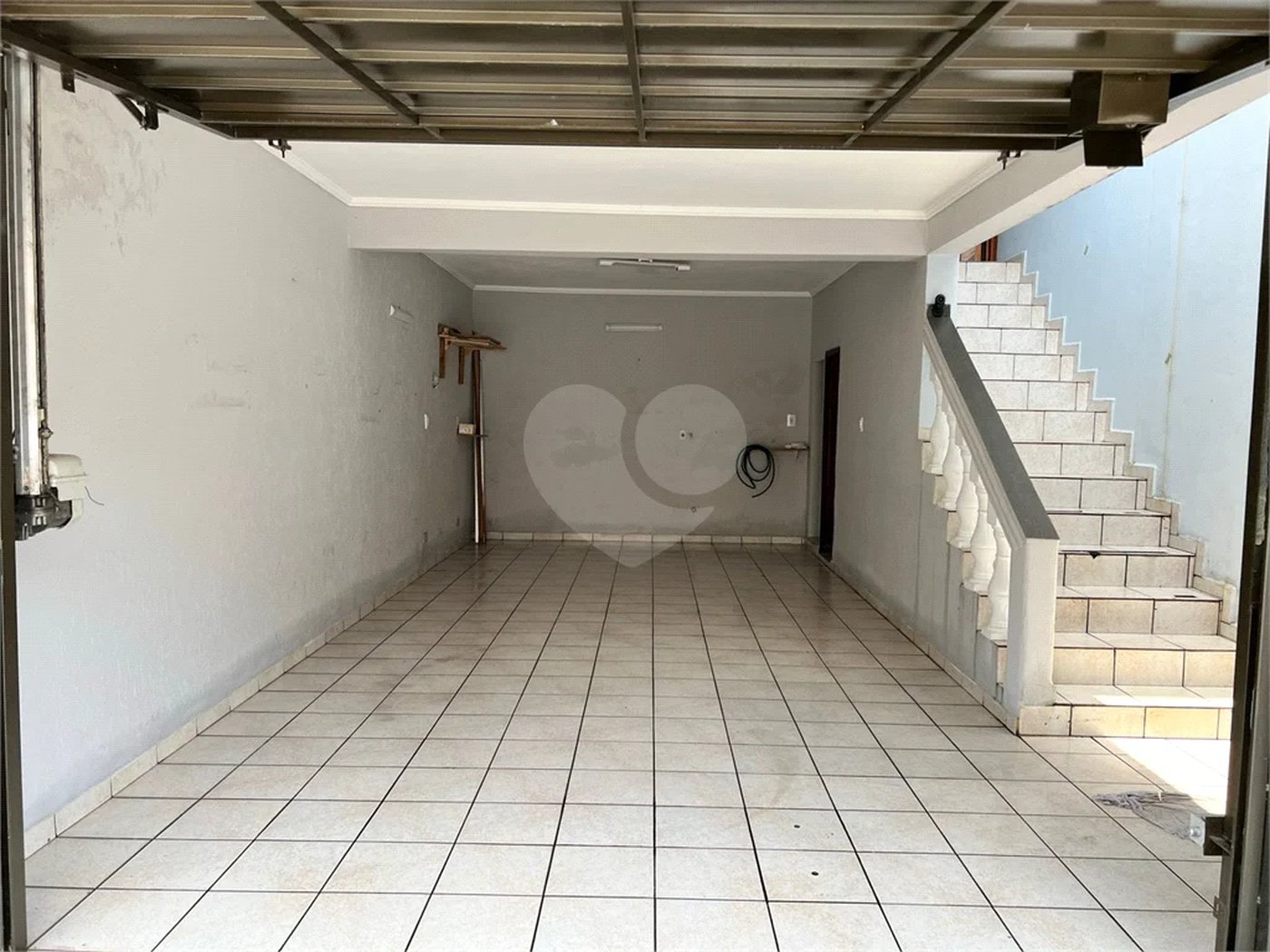 Sobrado com 3 dormitórios , sendo 1 suíte à venda no bairro Jardim Marek , Santo André