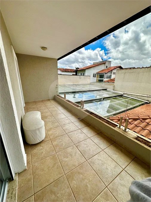 Casa de Alto Padrão à Venda no Parque dos Pássaros – 350 m²