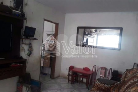 Casa térrea à venda com salão comercial