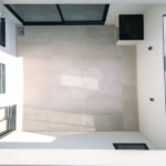 Indaiatuba- Jardim Bom Sucesso - Venda: R$ 765.000,00 - Área total: 150m² Área construída: 115m² - 3 dormitórios sendo 1 suíte com armário planejado; Cozinha integrada; Sala para dois ambientes; Banheiros com box gabinetes e espelhos; Área gourmet com churrasqueira a carvão e móveis planejados;