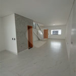 Casa com 155m² , 3 dormitórios , sendo 1 suíte , 4 vagas , à venda no Parque das Nações , em Santo André.