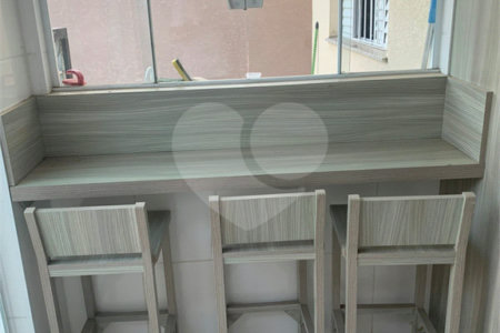 Linda casa Mobiliada e com piscina - Nova Cerejeiras - Atibaia