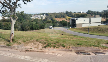 Terreno à venda no condomínio Santa Isabel I, Louveira - SP