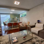 Oportunidade No Alto de Pinheiros Ótimo Sobrado com 352m² de A.C, frente para uma bela Praça.