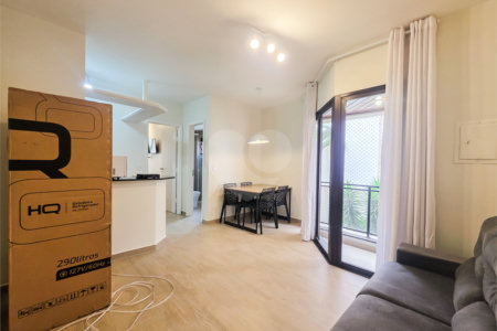 Apartamento - Moema - 1 Quarto - 1 Vaga - Venda / Compra