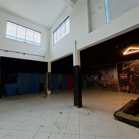 Salão para alugar em Vila Polopoli, São Paulo, SP