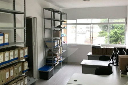 Sala comercial com 46 m², à venda em Pinheiros