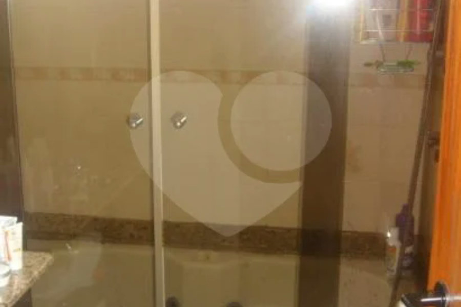 Apartartamento próximo ao Mertrô com 3 quartos