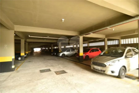 Apartamento MOBILIADO à venda. ÓTIMA OPORTUNIDADE!