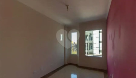 Casa à venda com 3 suítes em Chácara Mafalda, São Paulo, SP