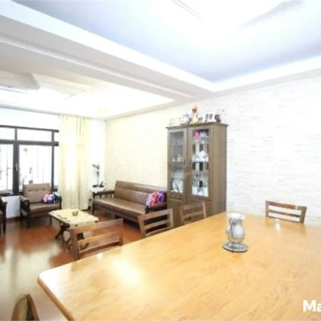 Casa com 400m² , 4 dormitórios , sendo 4 suítes , 4 vagas , à venda no Jabaquara.