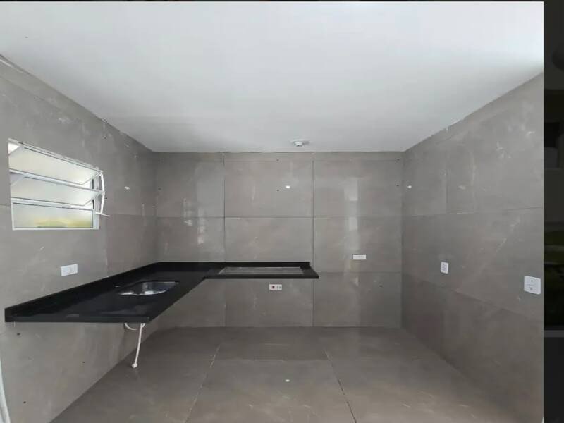 Sobrado à venda com 2 quartos no condomínio Ville de Vie 2, Cotia - SP