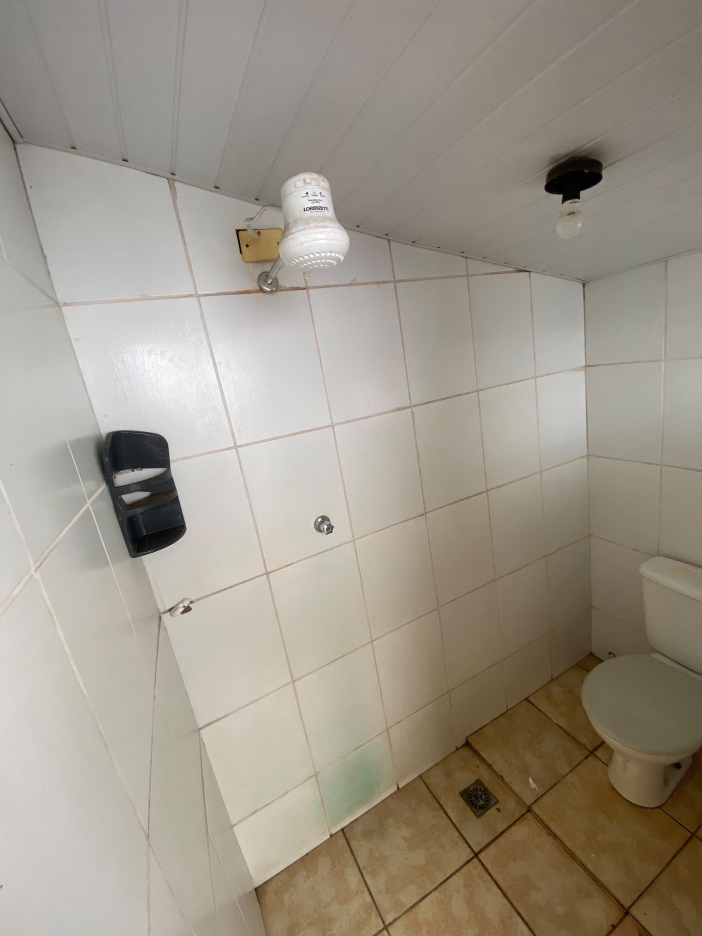 Kitnet para alugar com 1 quarto no Centro, Três Lagoas, MS