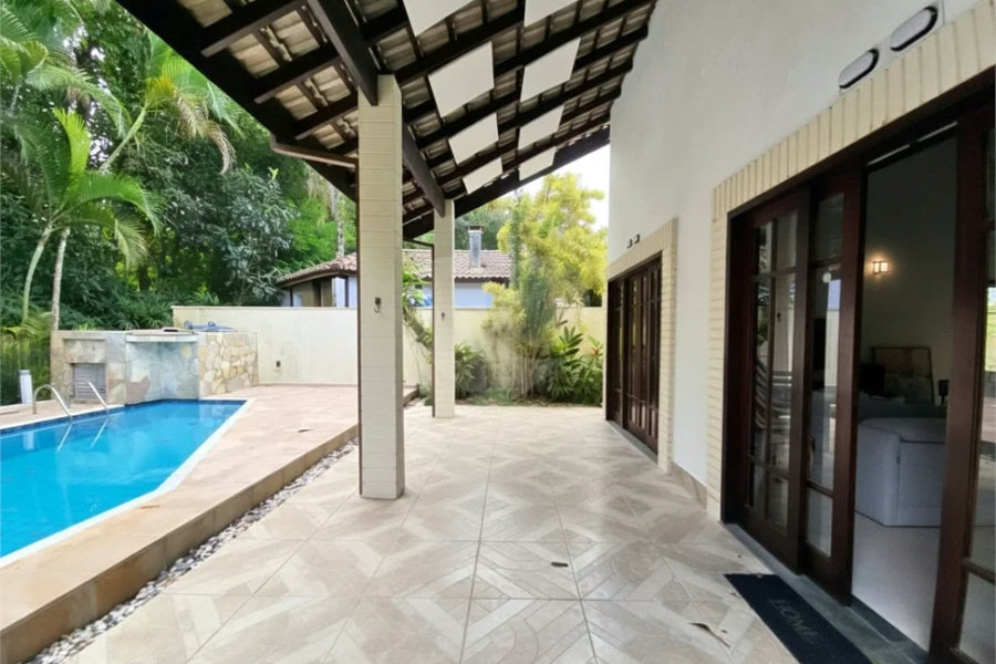 Casa à venda com 4 suítes em Riviera de São Lourenço, Bertioga, SP