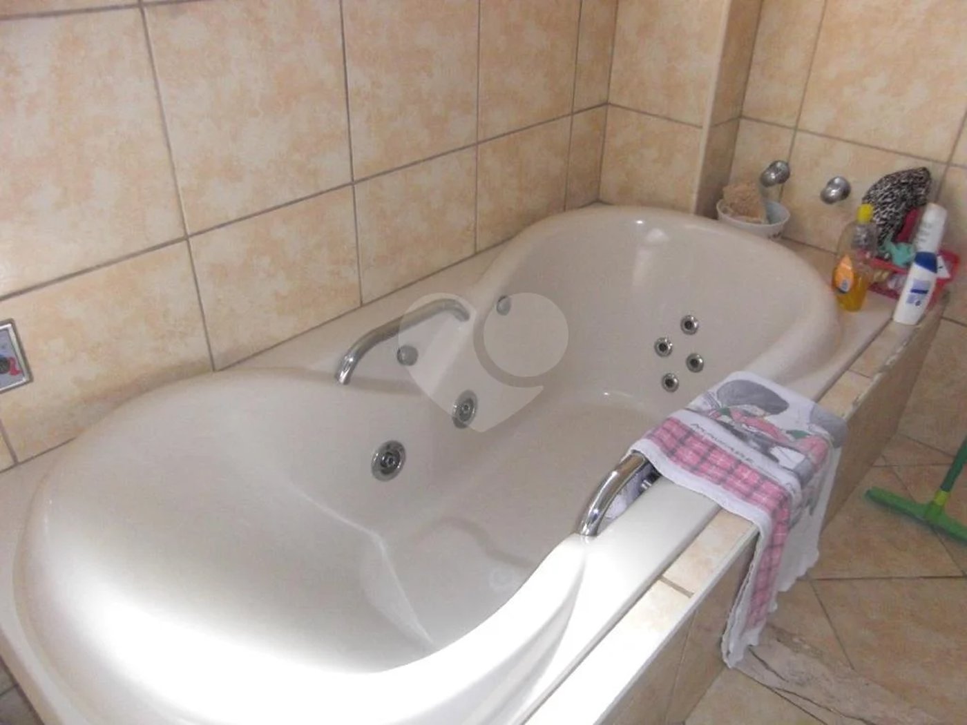Campos Elíseos -Apto 143m² - 03 quartos - 01 Suíte - 01 Vaga.