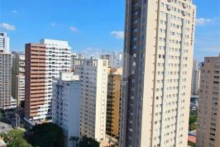 Apartamento no Itaim Bibi de 45m2 com 1 dorm, 1 banheiro, 1vaga. Estuda permuta. Viva a um passo dos melhores shoppings, hospitais, escolas e rodovias principais com 1 dorm, 1 banheiro, 1 vaga. Estuda permuta