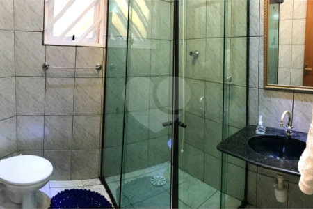 Casa A Venda Metrô Armênia E Shoping D- 3 Quartos-reformada.