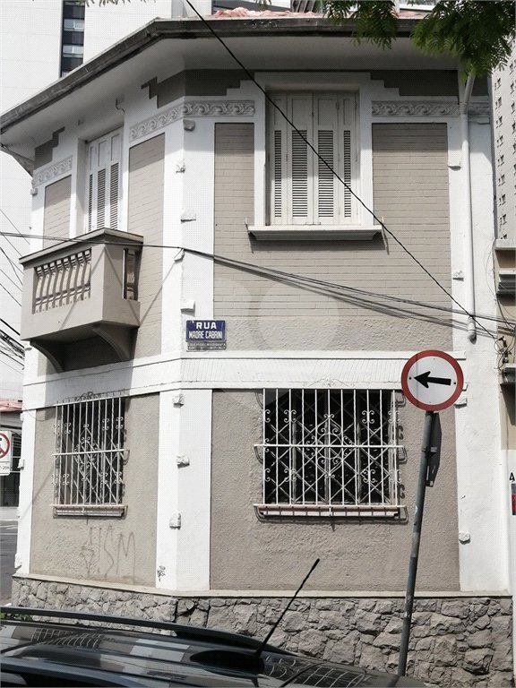 CASA À VENDA NA VILA MARIANA, 280m2, 5Q, 2 VAGAS DE GARAGEM.