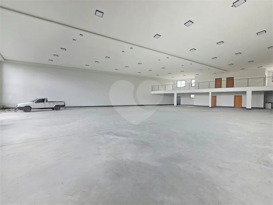 Prédio Comercial para Locação no Jardim Santo Antônio em Valinhos/SP