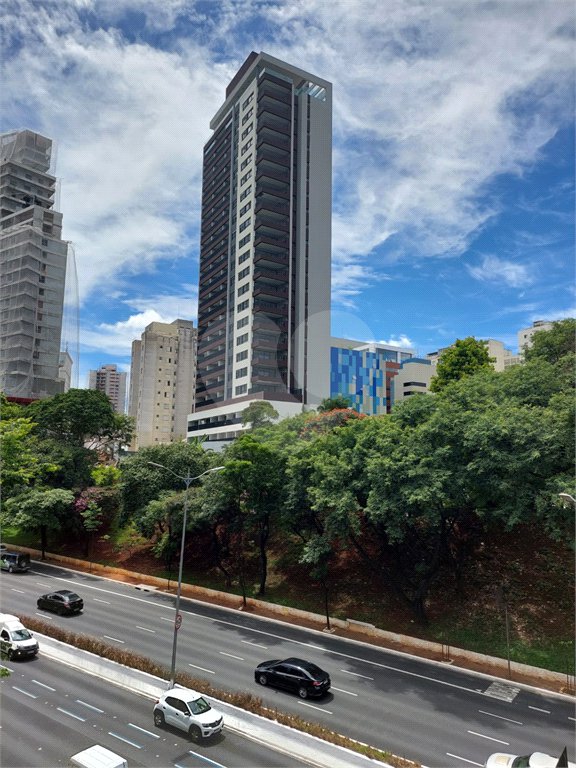 Apartamento de 2 quartos à venda no Paraíso