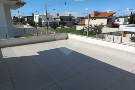 Sobrado no Damha III
