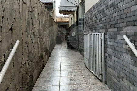 Casa térrea com 2 dormitórios à venda no Reneville, em Mairinque!