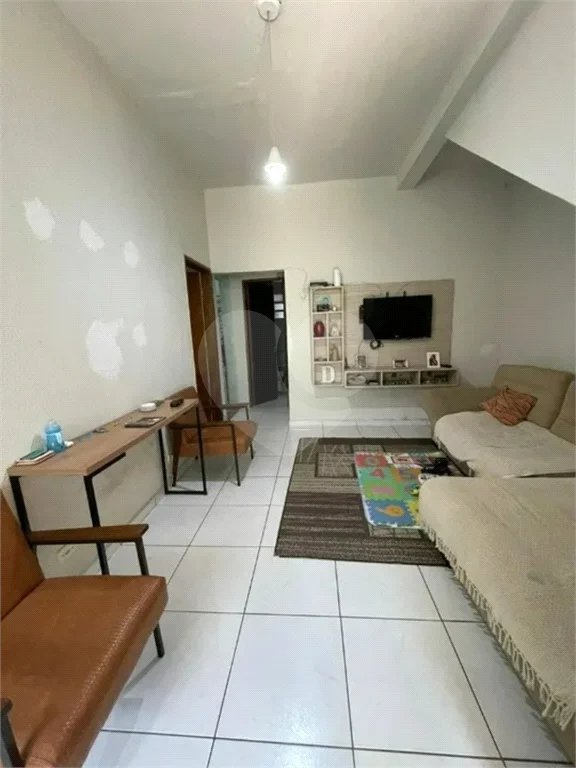 Apartamento térreo , com 72m² , 3 dormitórios , à venda no bairro do Cambucí.