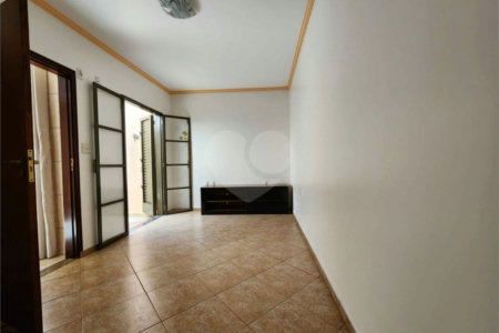 Casa térrea no Romeu Santini