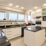 Apartamento mobiliado para locação em Moema | 275 m² | 3 suítes | 4 vagas