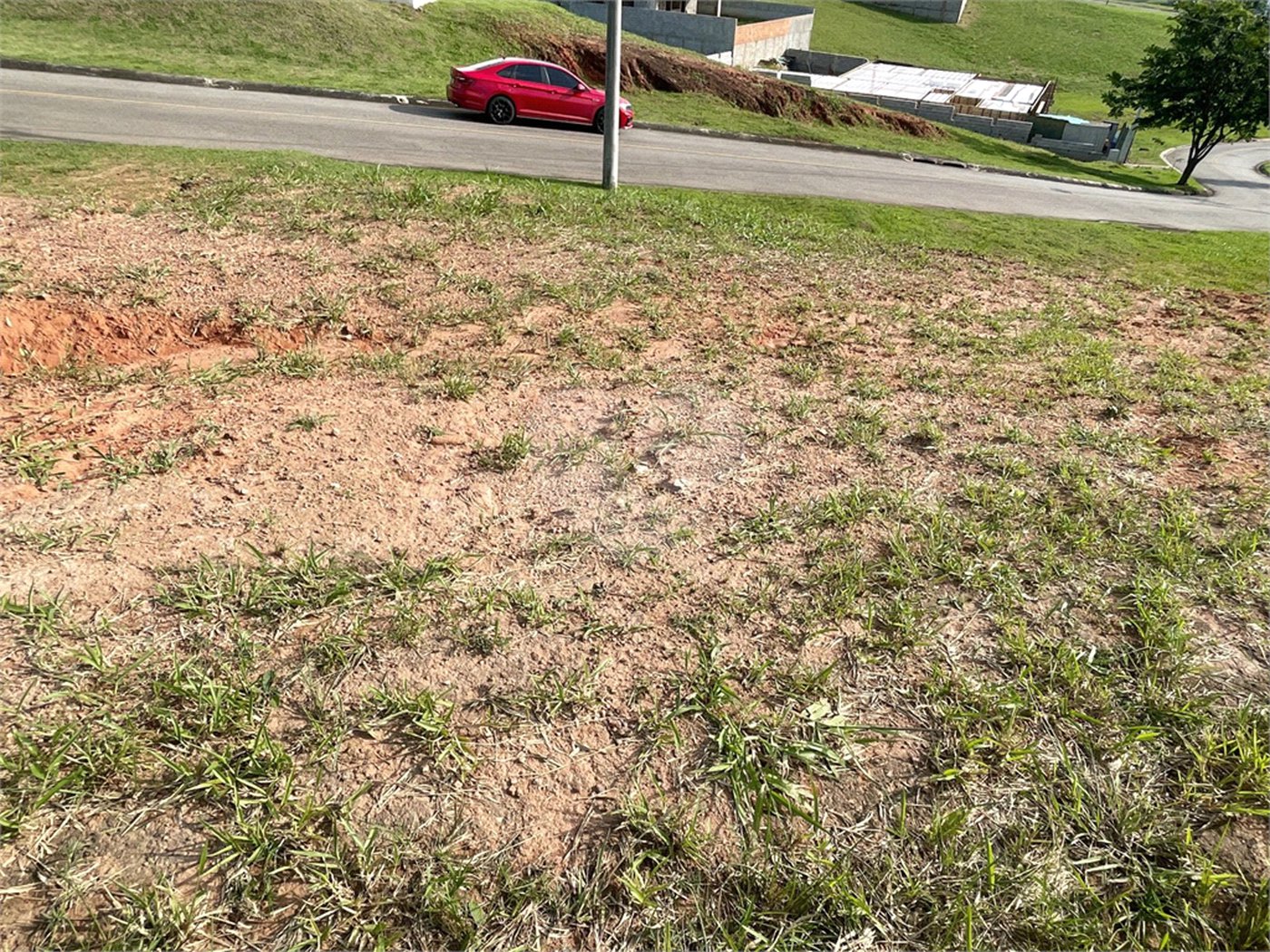 Terreno a venda no Condomínio Residencial Santa Isabel