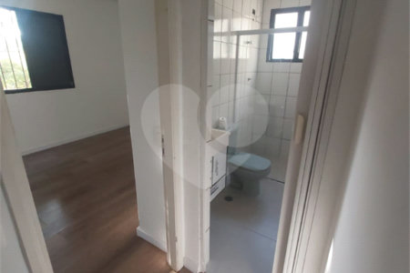 Apartamento à venda no condomínio Torres do Taboão, com 56m²