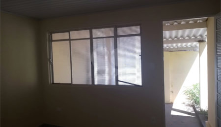 Casa à venda com 2 quartos em Jardim São João Batista, São Carlos, SP